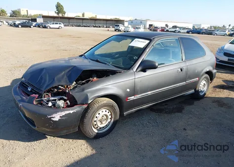 1996 Honda Civic Dx z USA, uszkodzony, nr VIN 2HGEJ6448TH113151